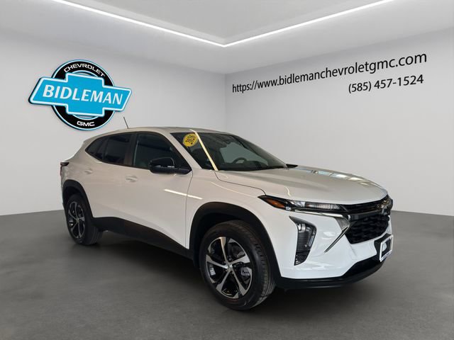 New 2026 Chevrolet Trax RS image 1