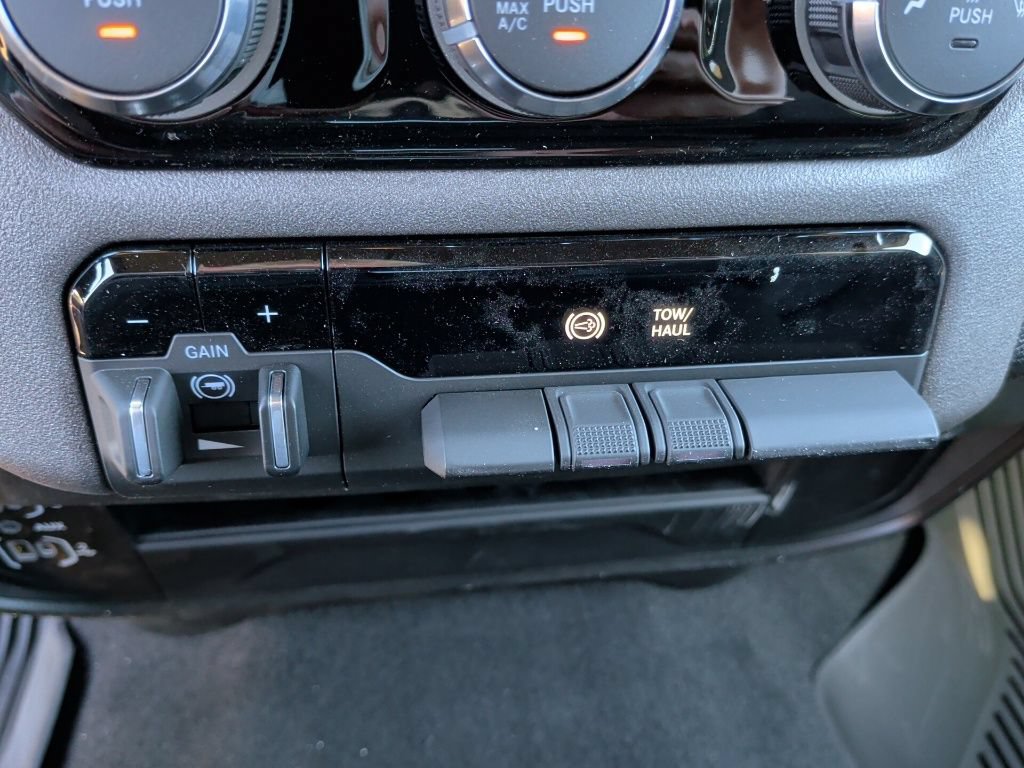 New 2026 RAM 2500 Warlock AWD/4WD image 30