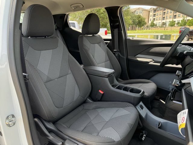 New 2027 Chevrolet Bolt LT w/ Comfort Package FWD image 23