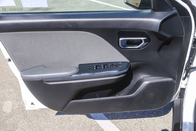 Used 2025 Kia K4 EX image 21