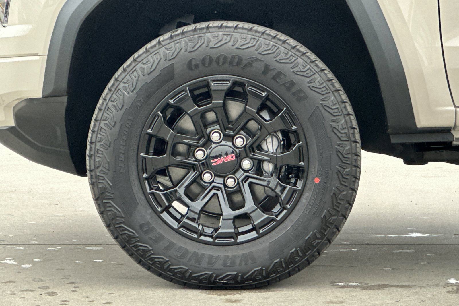 New 2026 GMC Canyon Elevation image 26