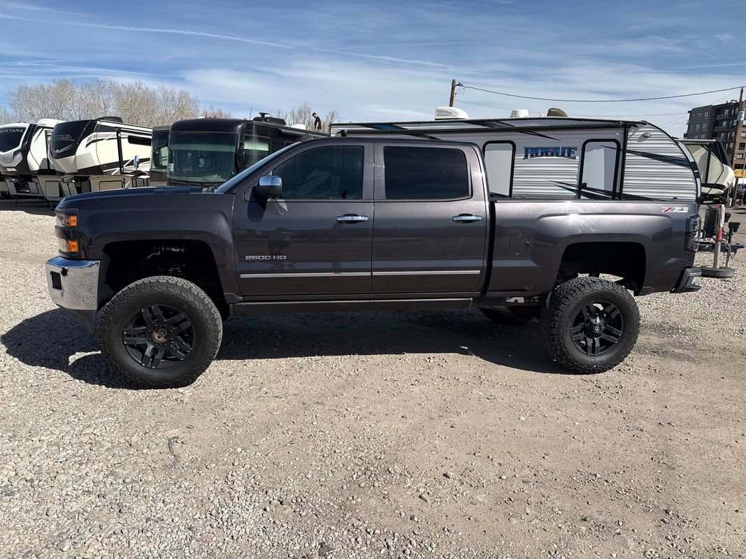 Used 2015 Chevrolet Silverado 2500 LTZ w/ Duramax Plus Package image 4