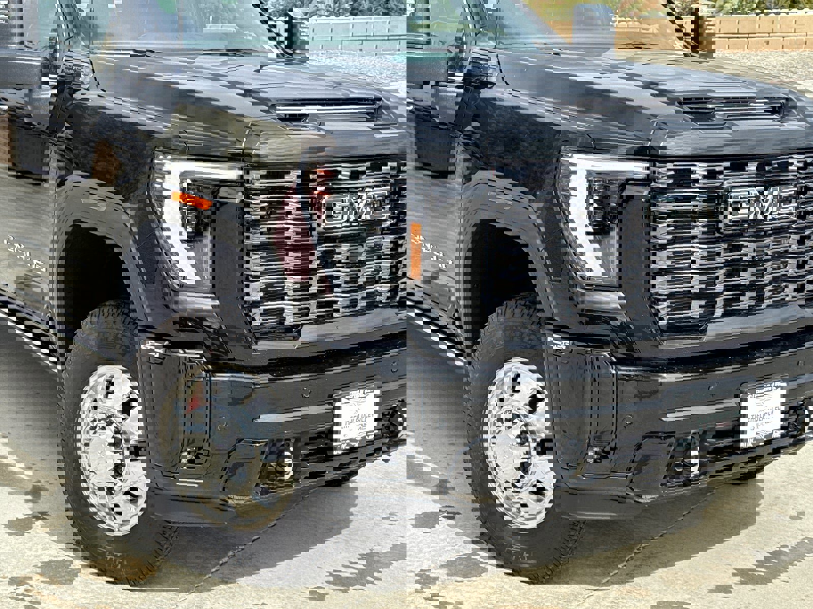 New 2026 GMC Sierra 3500 Denali Ultimate w/ LPO, Black Badging Package image 3