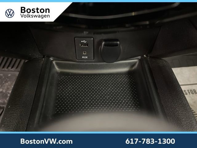 Used 2015 Nissan Rogue SL w/ SL Premium Package image 23