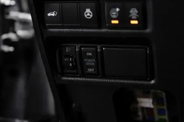 Used 2020 INFINITI QX80 Luxe w/ Proassist Package RWD image 29