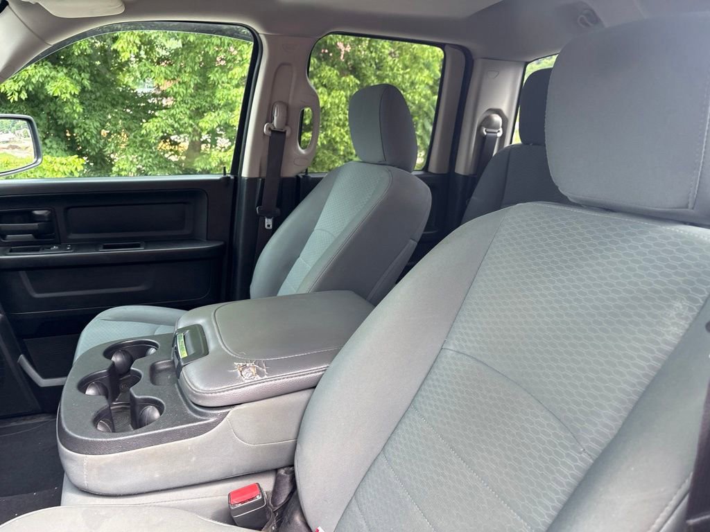 Used 2018 RAM 1500 Express AWD/4WD image 12
