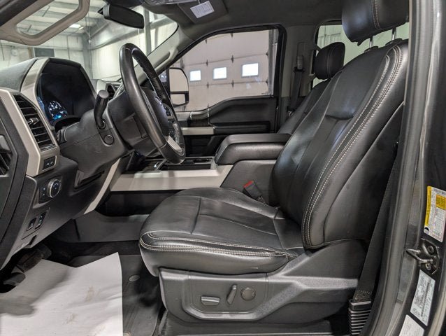 Used 2020 Ford F250 Lariat w/ Lariat Ultimate Package AWD/4WD image 17