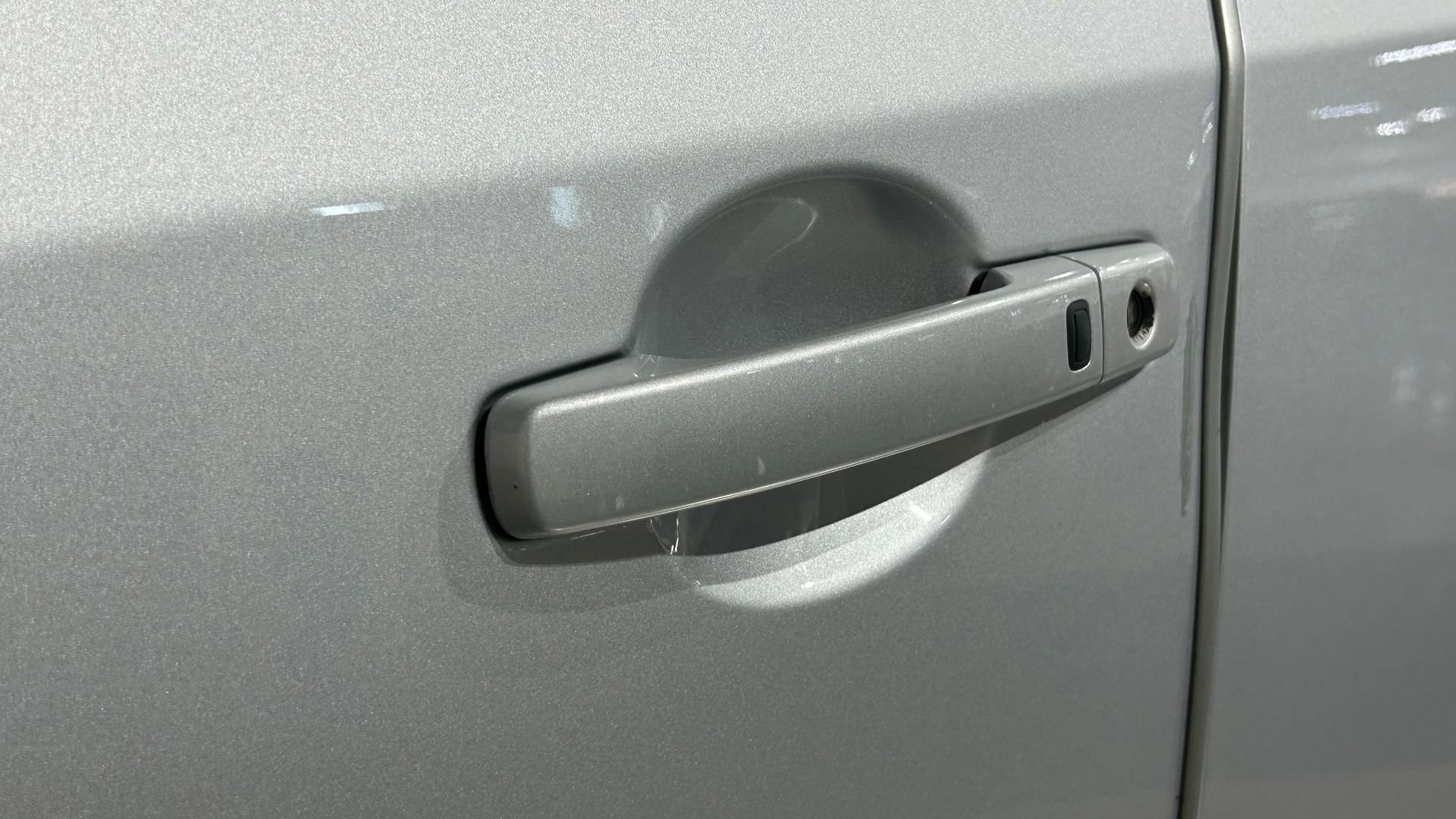Used 2008 Nissan Sentra SE-R w/ Sunroof Pkg FWD image 18