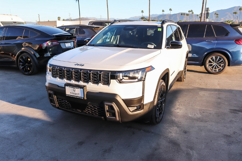 New 2026 Jeep Cherokee Laredo AWD/4WD image 4