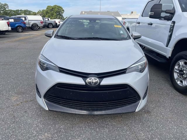 Used 2019 Toyota Corolla LE FWD image 2