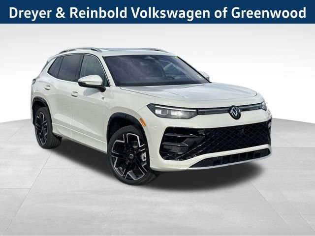 New 2026 Volkswagen Tiguan SEL R-Line image 1