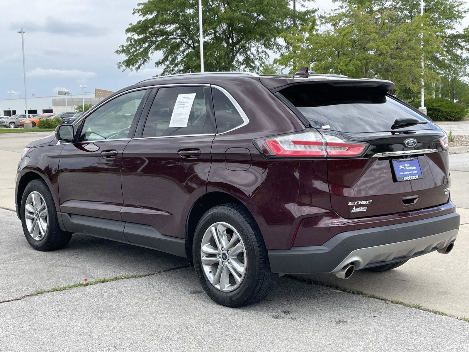 Used 2019 Ford Edge SEL w/ Equipment Group 201A AWD/4WD image 9