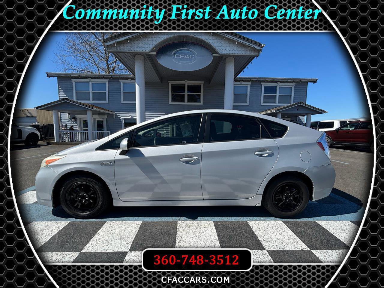 Used 2012 Toyota Prius Three FWD image 1