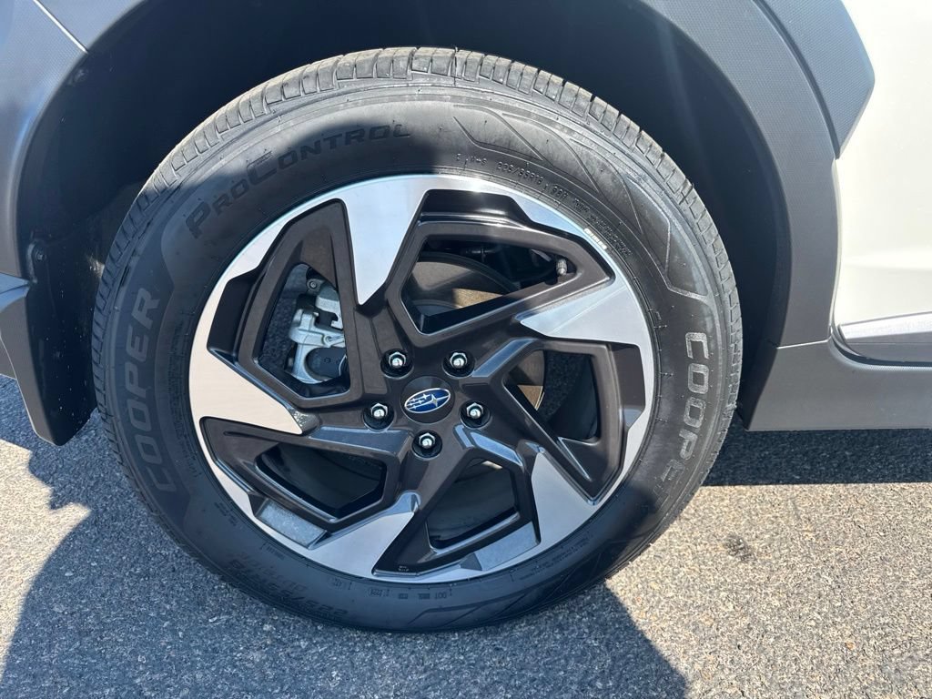Certified 2024 Subaru Crosstrek 2.5i Limited w/ Crosstrek Mirror Package AWD/4WD image 9