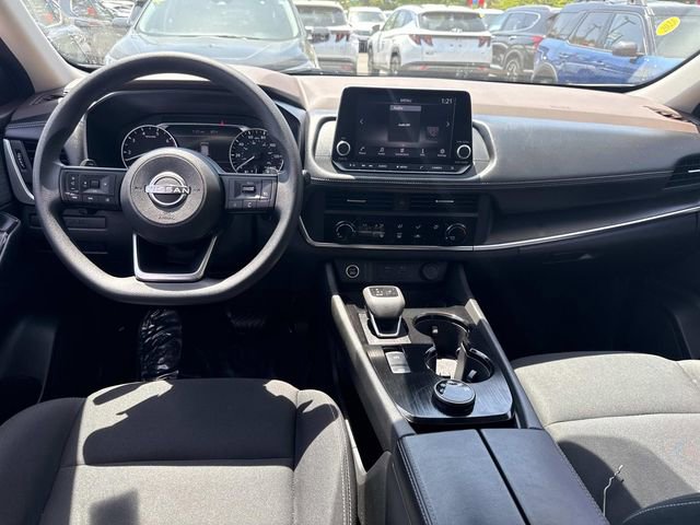 Used 2023 Nissan Rogue S AWD/4WD image 16