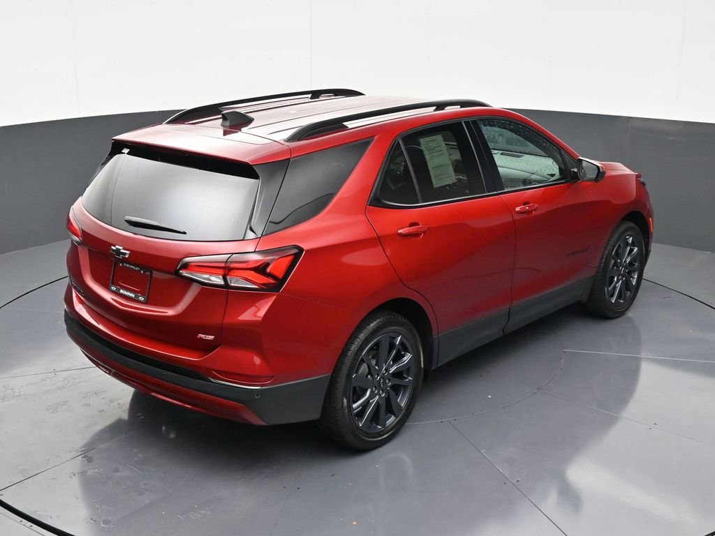 Used 2024 Chevrolet Equinox RS FWD image 16