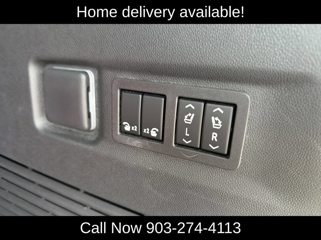 Used 2026 GMC Yukon XL Denali w/ Denali Reserve Package AWD/4WD image 7