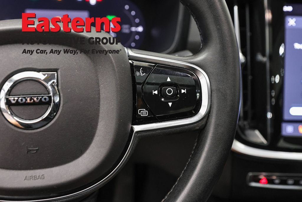 Used 2023 Volvo S60 T8 Plus AWD/4WD image 16