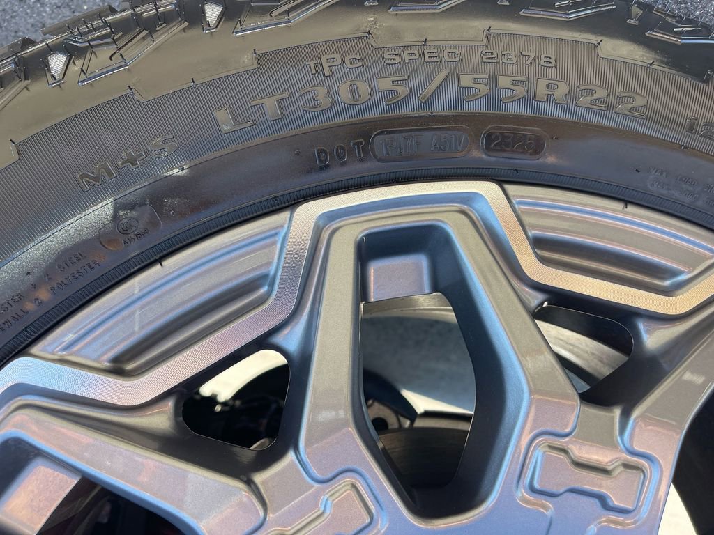 New 2026 GMC Hummer EV SUV image 37