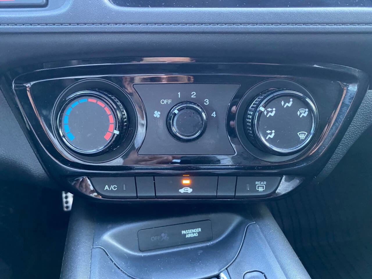 Used 2022 Honda HR-V Sport image 16