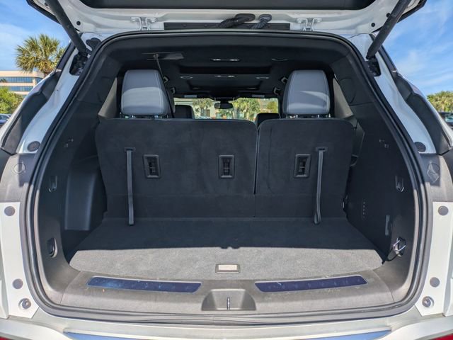 Used 2023 Buick Enclave Essence w/ Experience Buick Package image 16