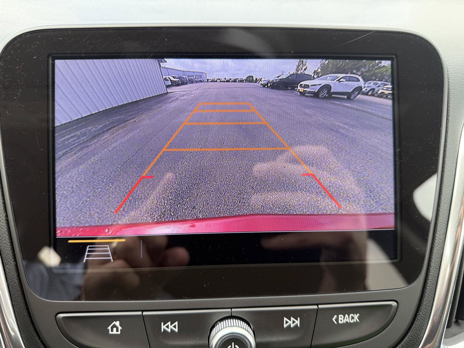 Used 2019 Chevrolet Equinox Premier AWD/4WD image 18