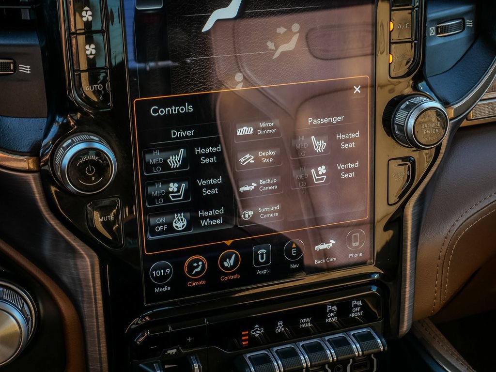 Used 2020 RAM 1500 Longhorn AWD/4WD image 44