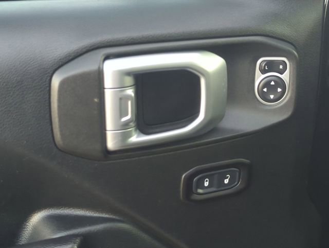 Certified 2018 Jeep Wrangler Unlimited Sport S image 13