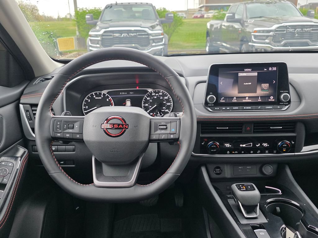 Used 2025 Nissan Rogue SV w/ Rock Creek Premium Package image 35