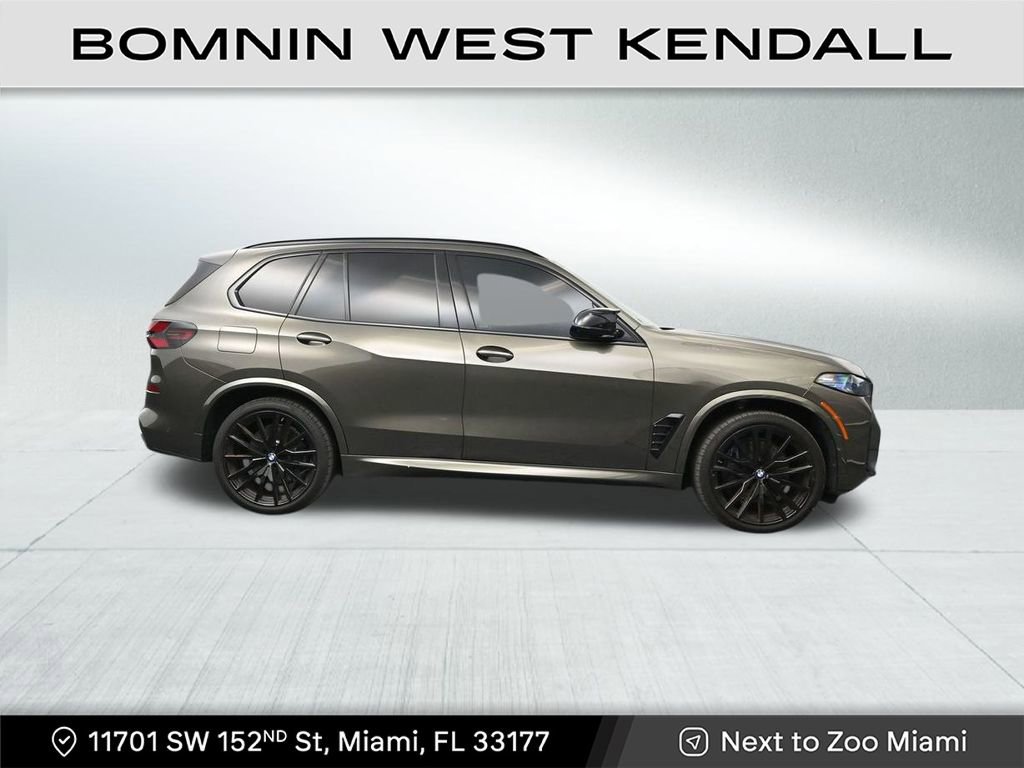 Used 2025 BMW X5 M60i image 6