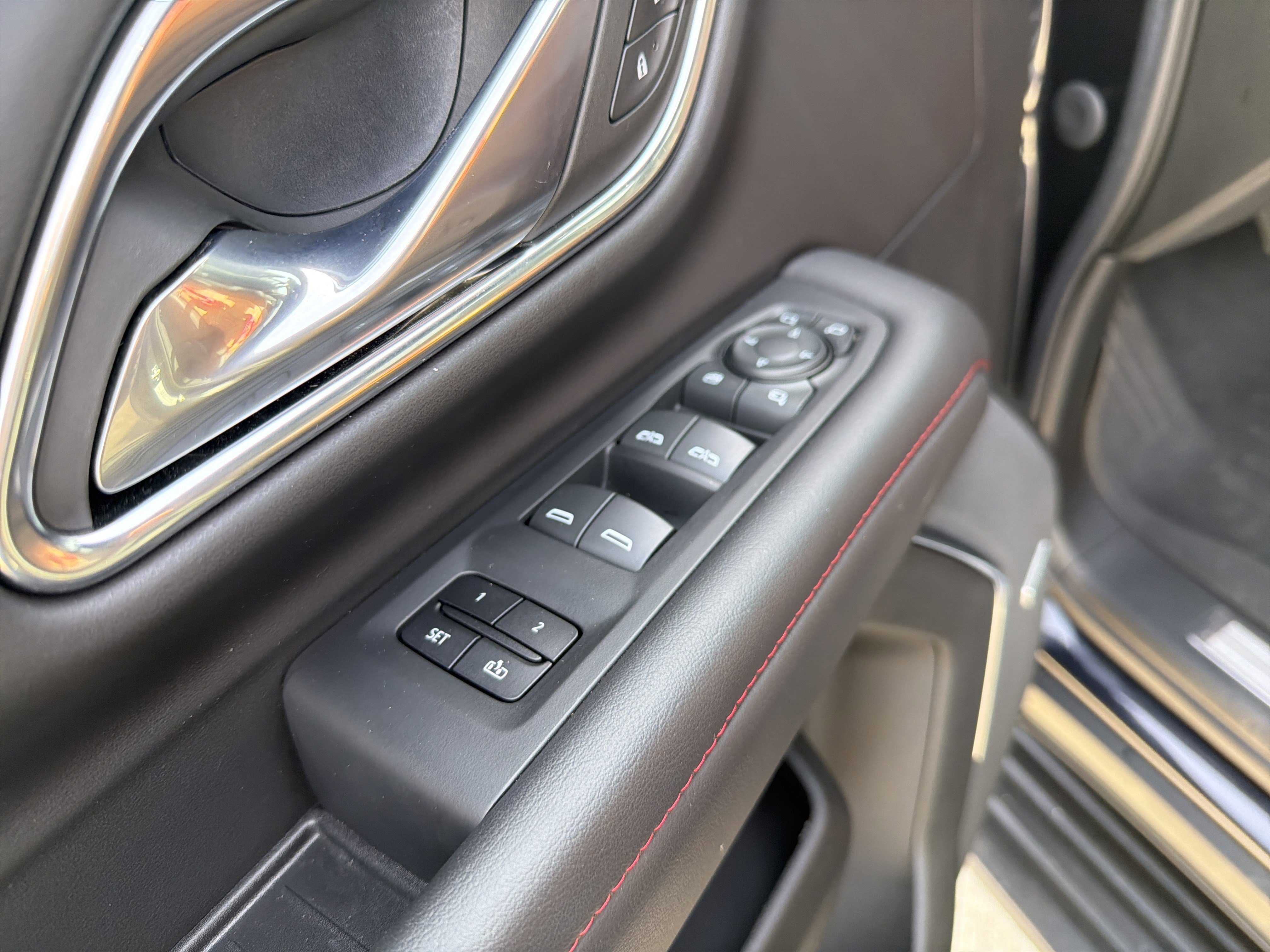 Used 2023 Chevrolet Tahoe RST w/ Luxury Package image 35