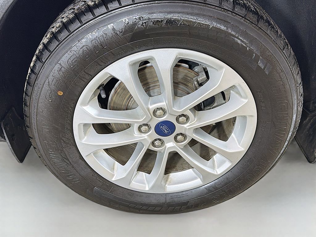 Used 2022 Ford Escape SE image 17