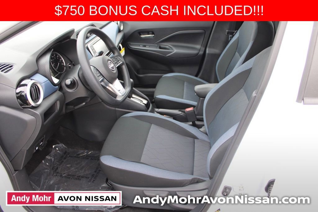 New 2025 Nissan Versa SV w/ Trunk Package image 7