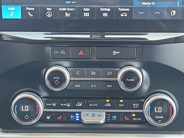 Certified 2024 Ford Expedition XLT AWD/4WD image 17