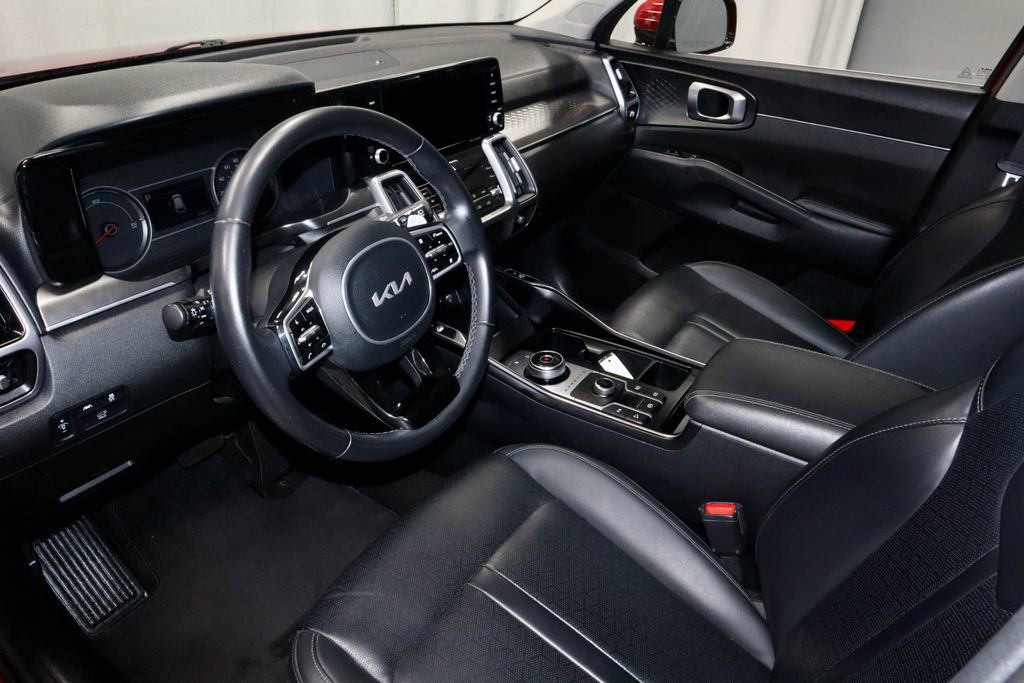 Used 2023 Kia Sorento EX AWD/4WD image 26