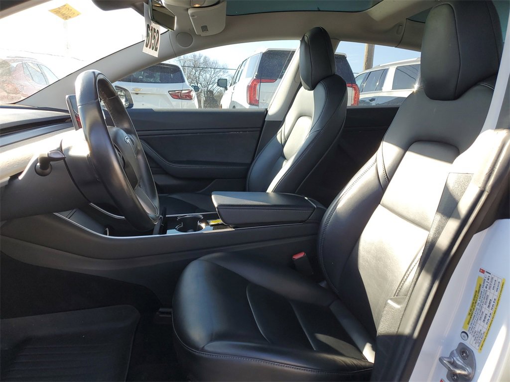 Used 2018 Tesla Model 3 Long Range image 15