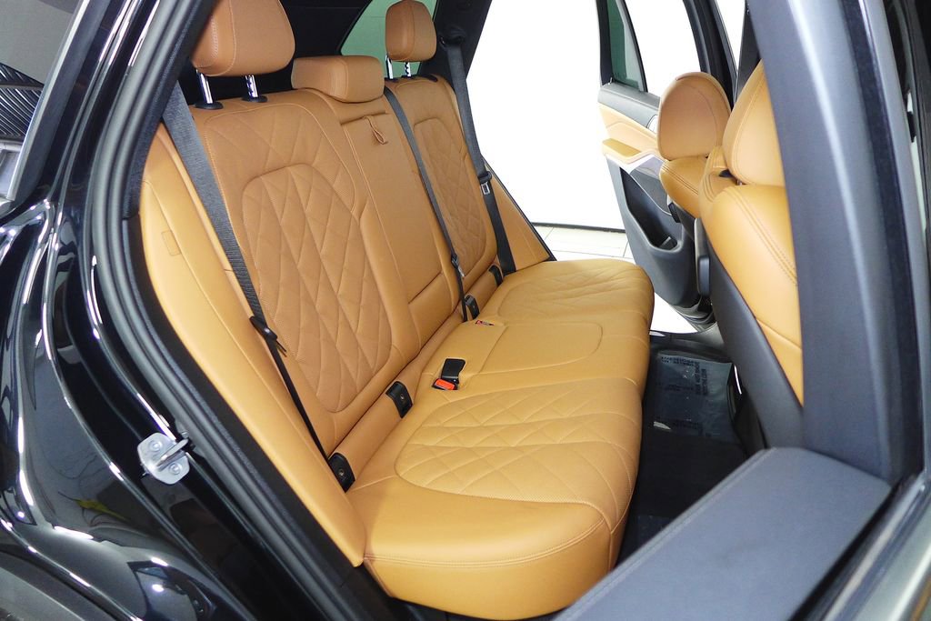 Used 2023 BMW X5 xDrive40i w/ Parking Assistance Package image 20