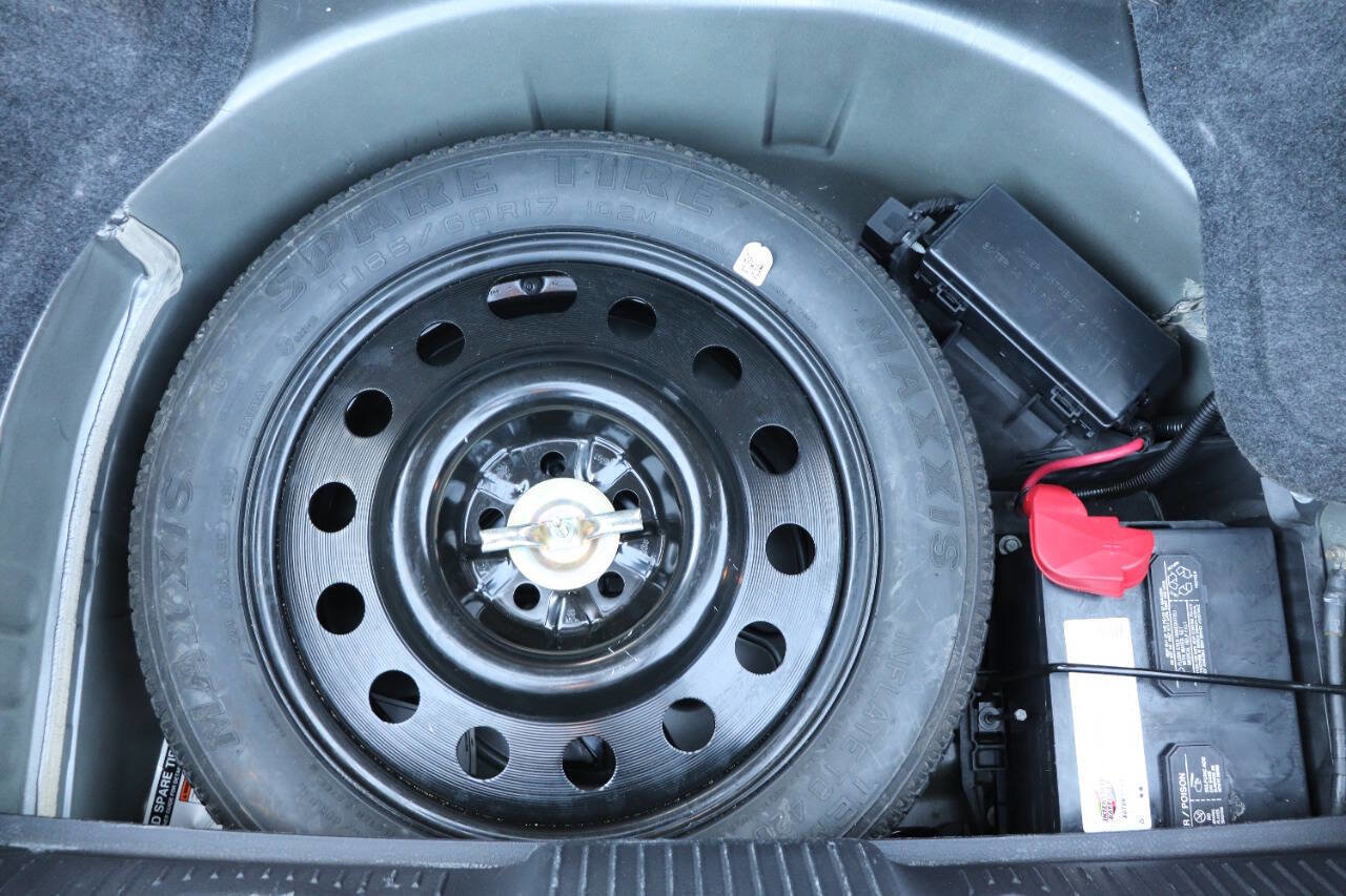 Used 2003 Ford Thunderbird image 71