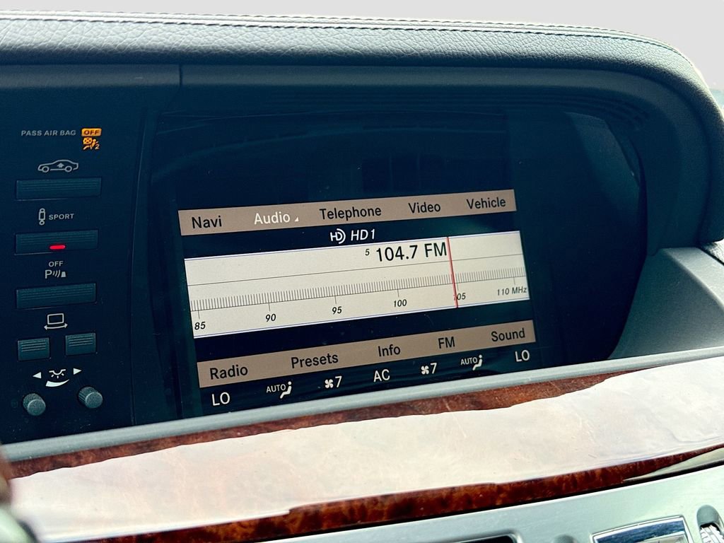 Used 2013 Mercedes-Benz S 550 image 31