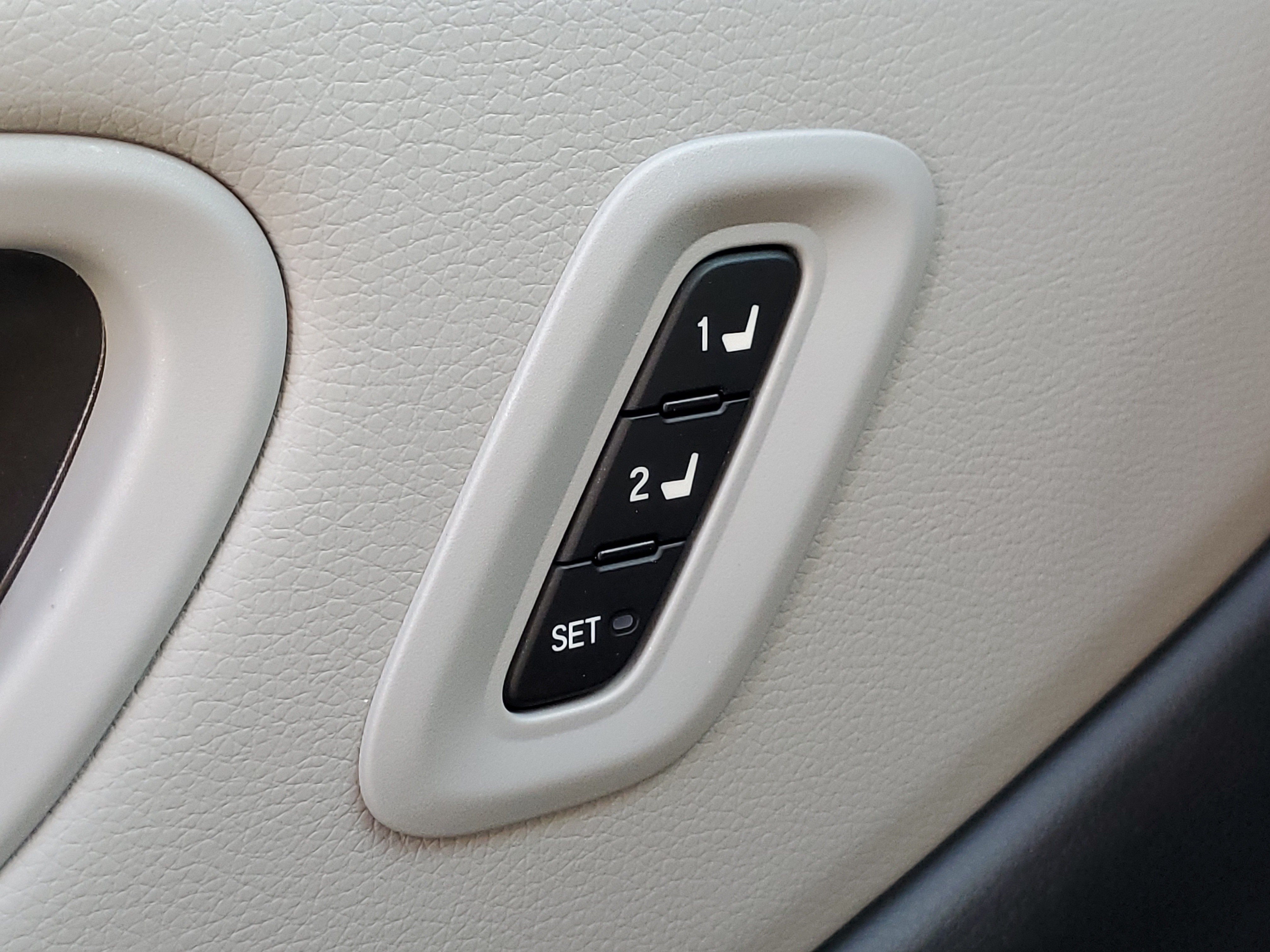 Certified 2023 Honda Pilot EX-L image 21