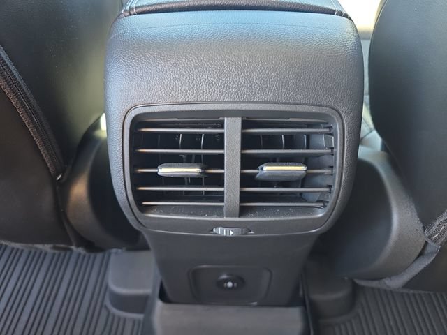Certified 2024 Ford Escape SE FWD image 28