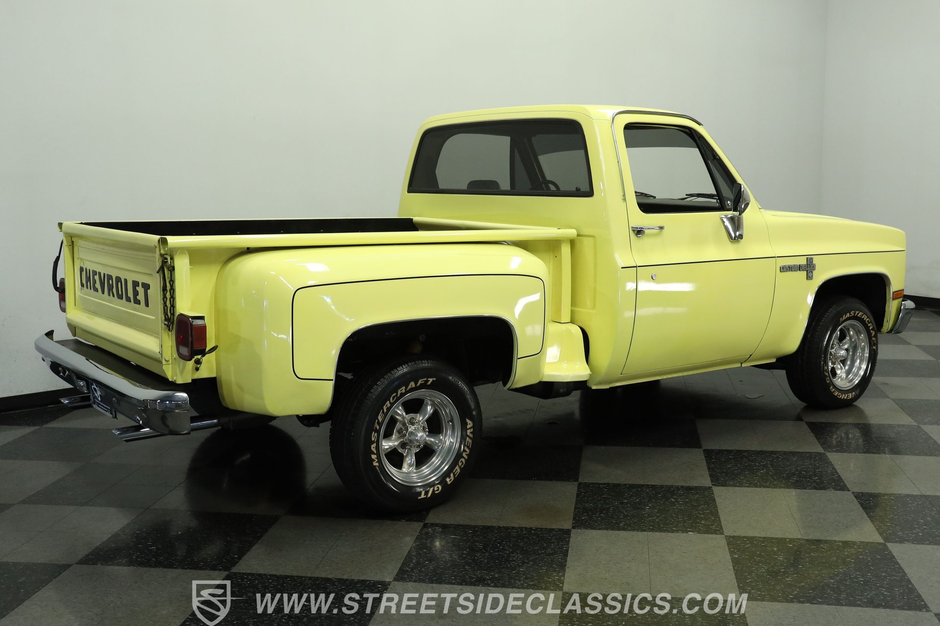 Used 1987 Chevrolet Silverado 1500 1500 RWD image 11