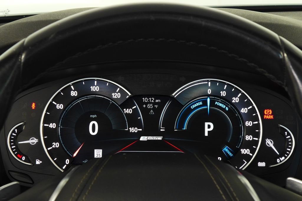 Used 2019 BMW 530e w/ Premium Package image 28