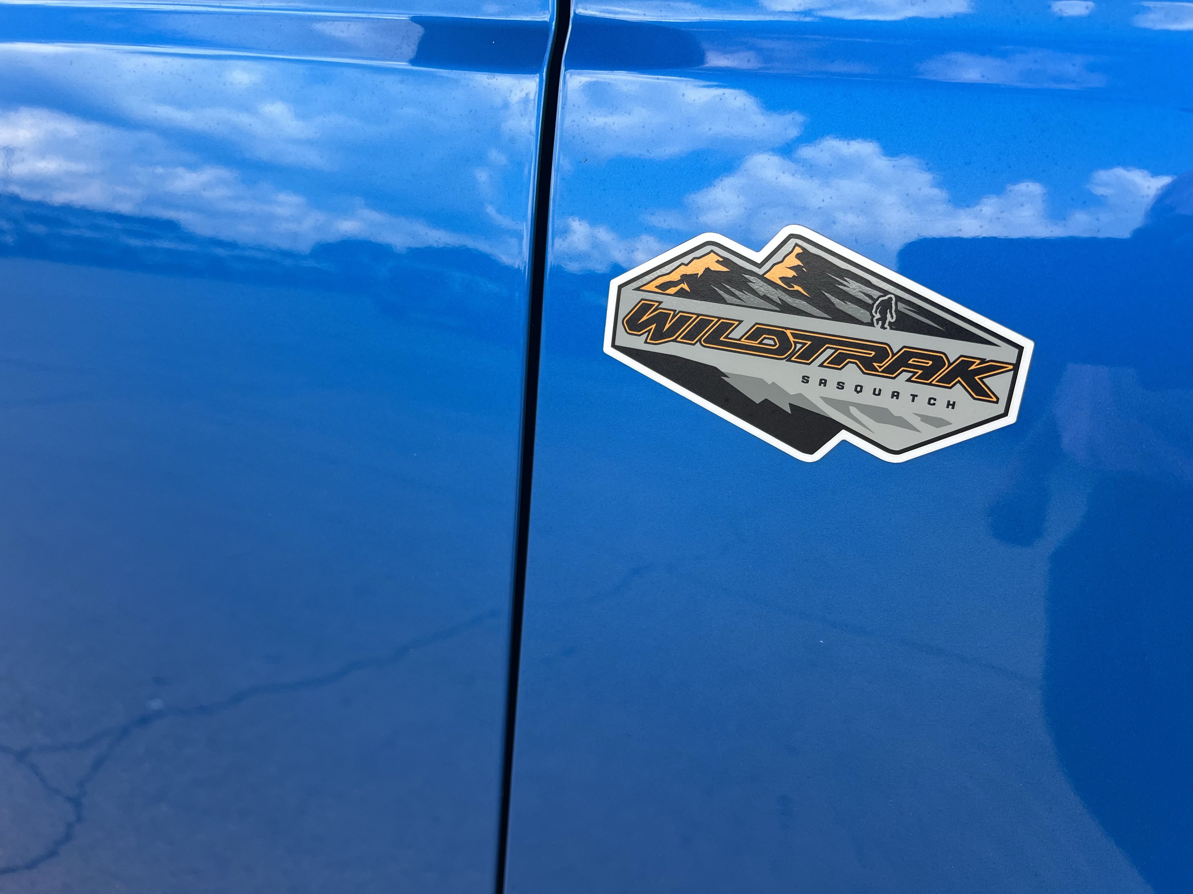 Used 2024 Ford Bronco Wildtrak AWD/4WD image 3