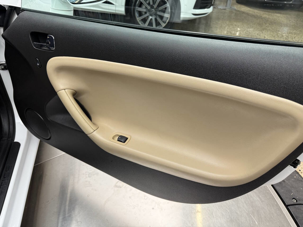 Used 2008 Pontiac Solstice Convertible w/ Premium Package image 20