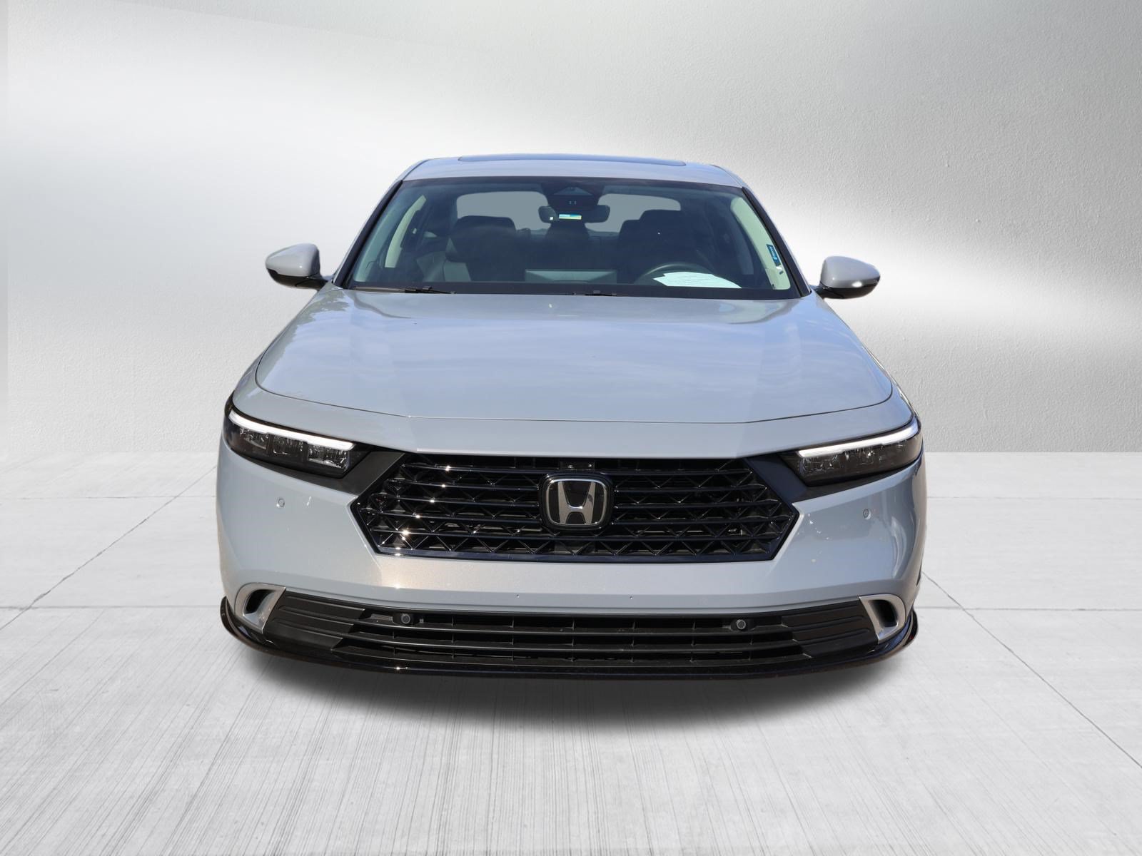 Used 2026 Honda Accord Touring image 3