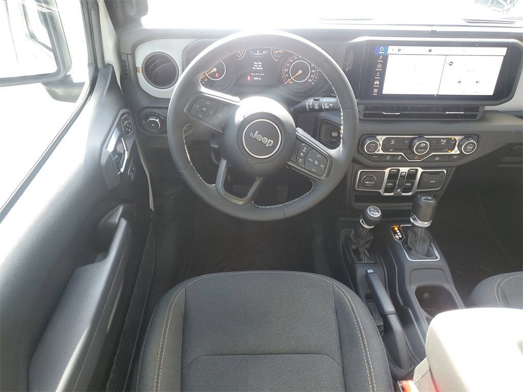 Used 2025 Jeep Wrangler Sport S image 14