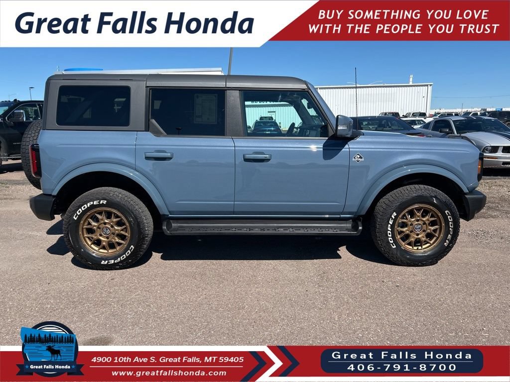 Used 2025 Ford Bronco Outer Banks AWD/4WD image 14
