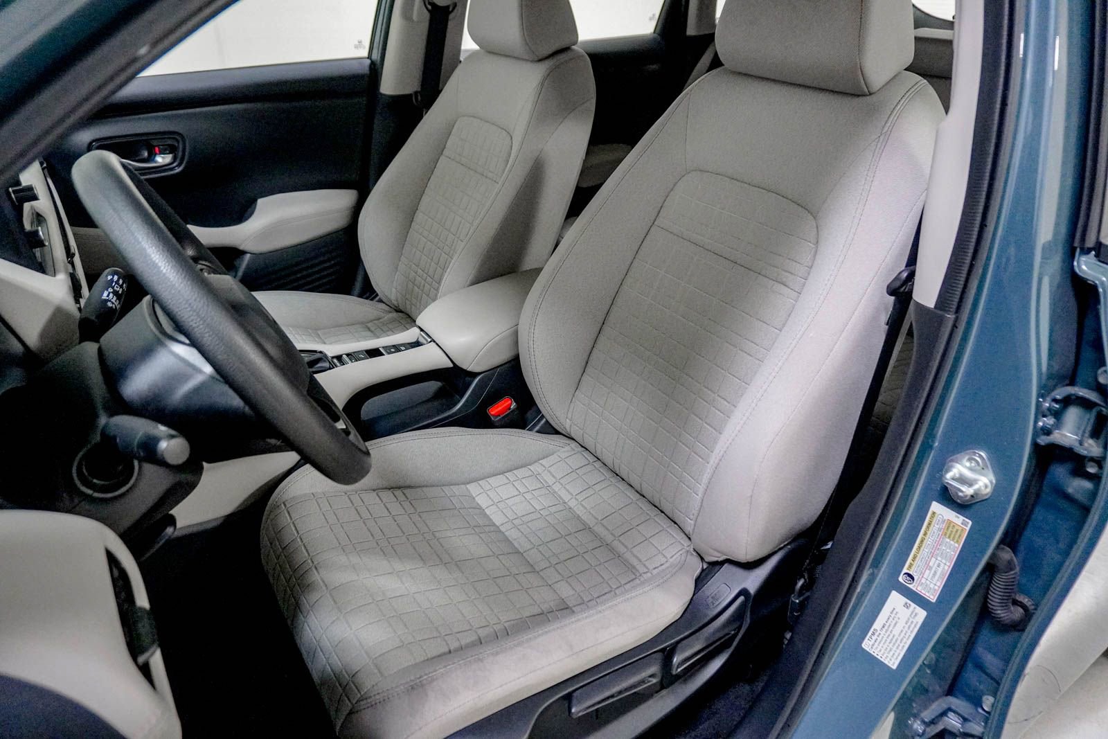 Used 2023 Honda HR-V LX image 18
