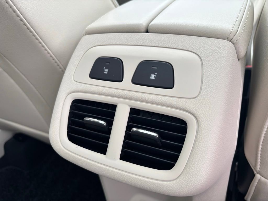 Used 2023 Buick Envision Avenir image 21